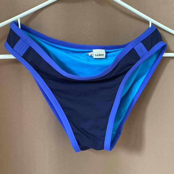 2 LLBean Bikini Bottoms size 4 - Picture 5 of 10